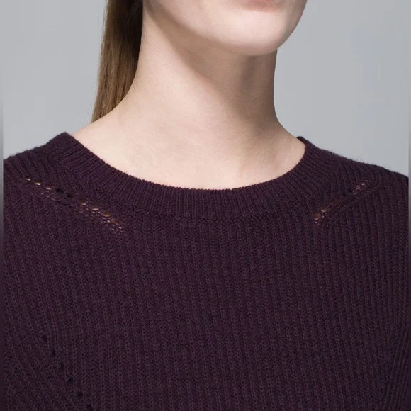 🍒 CHIC + COZY!! 💜 EUC Lululemon Seva Sweater | Sz 6 | Black Cherry | Retail $106 - Picture 4 of 14